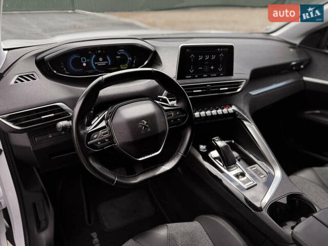 Белый Пежо 3008, объемом двигателя 1.6 л и пробегом 135 тыс. км за 21000 $, фото 69 на Automoto.ua