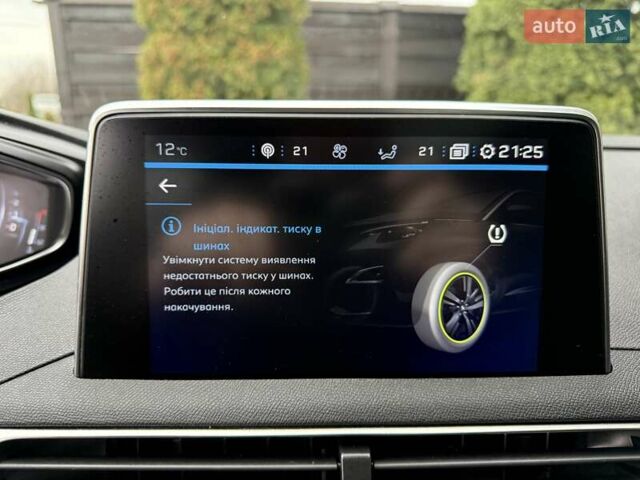 Белый Пежо 3008, объемом двигателя 1.5 л и пробегом 186 тыс. км за 21300 $, фото 59 на Automoto.ua