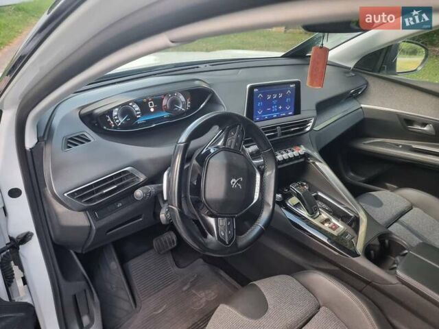 Белый Пежо 3008, объемом двигателя 2 л и пробегом 205 тыс. км за 21300 $, фото 42 на Automoto.ua