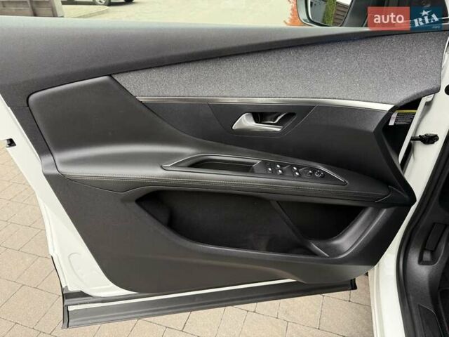 Белый Пежо 3008, объемом двигателя 1.5 л и пробегом 186 тыс. км за 21300 $, фото 37 на Automoto.ua