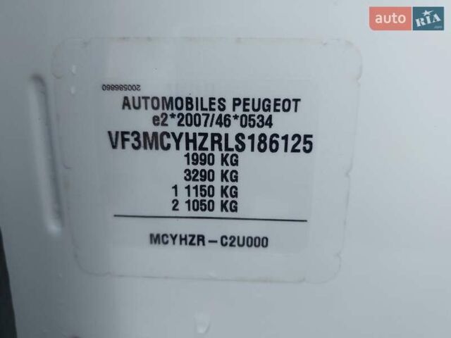 Білий Пежо 3008, об'ємом двигуна 1.5 л та пробігом 155 тис. км за 20750 $, фото 38 на Automoto.ua