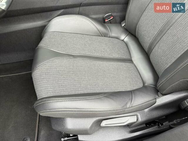 Белый Пежо 3008, объемом двигателя 1.5 л и пробегом 186 тыс. км за 21300 $, фото 80 на Automoto.ua