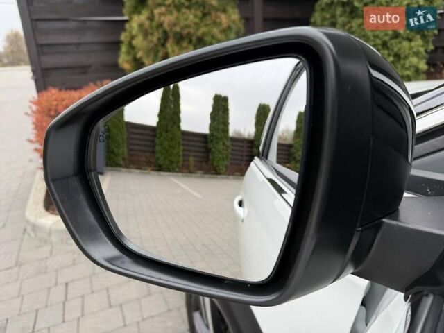 Белый Пежо 3008, объемом двигателя 1.5 л и пробегом 186 тыс. км за 21300 $, фото 35 на Automoto.ua