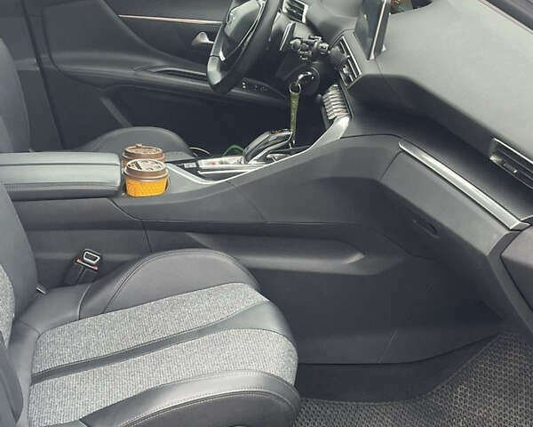 Білий Пежо 3008, об'ємом двигуна 2 л та пробігом 81 тис. км за 24900 $, фото 11 на Automoto.ua