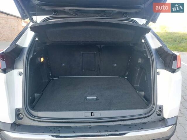 Білий Пежо 3008, об'ємом двигуна 1.5 л та пробігом 155 тис. км за 20750 $, фото 33 на Automoto.ua