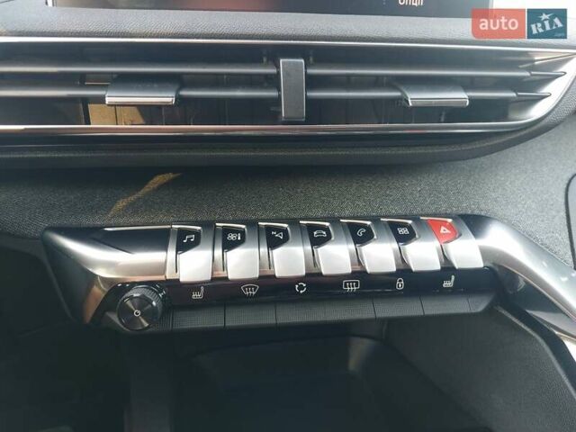 Білий Пежо 3008, об'ємом двигуна 1.5 л та пробігом 155 тис. км за 20750 $, фото 58 на Automoto.ua