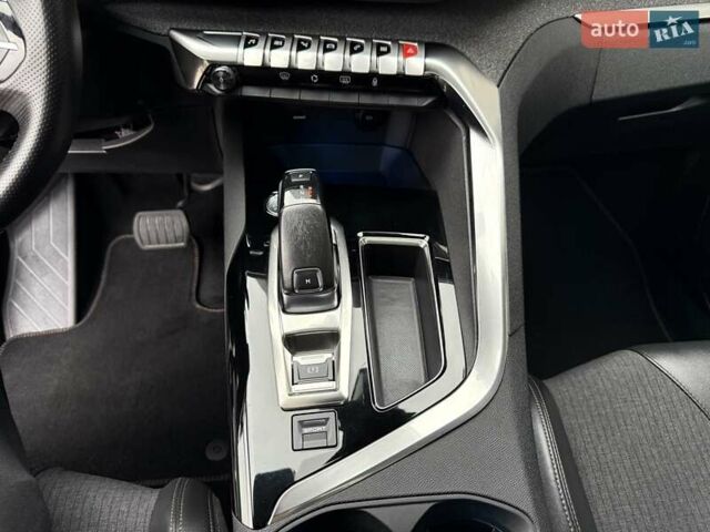 Белый Пежо 3008, объемом двигателя 1.5 л и пробегом 186 тыс. км за 21300 $, фото 68 на Automoto.ua