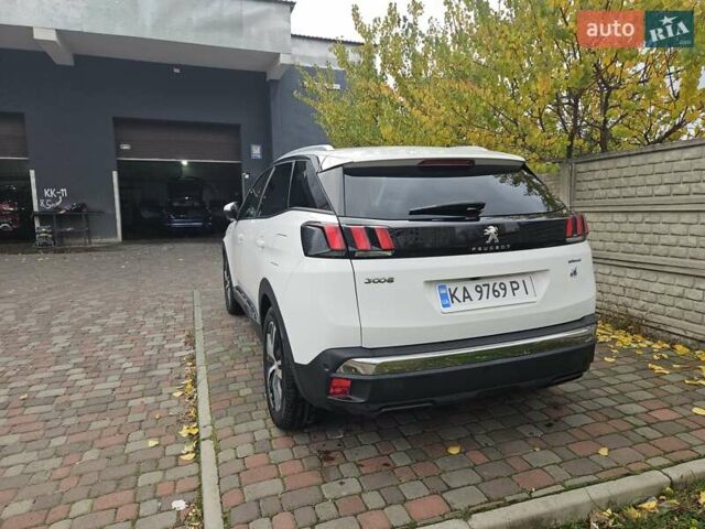 Белый Пежо 3008, объемом двигателя 1.6 л и пробегом 135 тыс. км за 21000 $, фото 1 на Automoto.ua