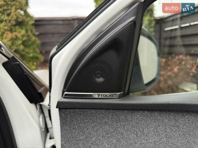 Белый Пежо 3008, объемом двигателя 1.5 л и пробегом 186 тыс. км за 21300 $, фото 104 на Automoto.ua