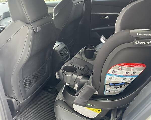 Пежо 3008 2020 у Івано-Франківську на Automoto.ua Білий Пежо 3008, об'ємом двигуна 2 л та пробігом 41 тис. км за 25000 $, фото 26 на Automoto.ua