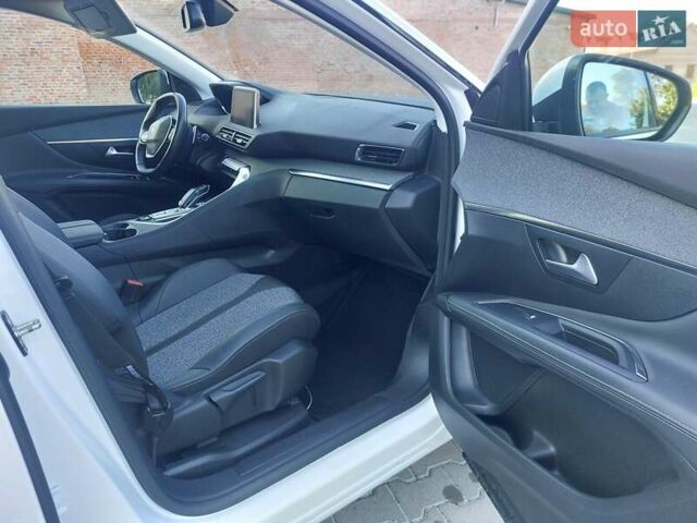 Білий Пежо 3008, об'ємом двигуна 1.5 л та пробігом 155 тис. км за 20750 $, фото 40 на Automoto.ua