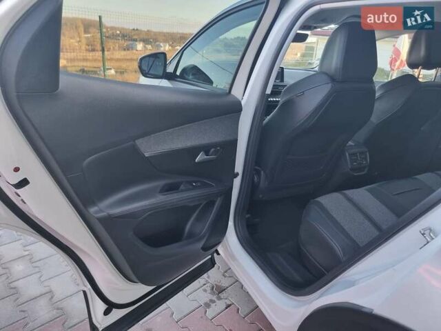 Белый Пежо 3008, объемом двигателя 1.6 л и пробегом 191 тыс. км за 19900 $, фото 34 на Automoto.ua