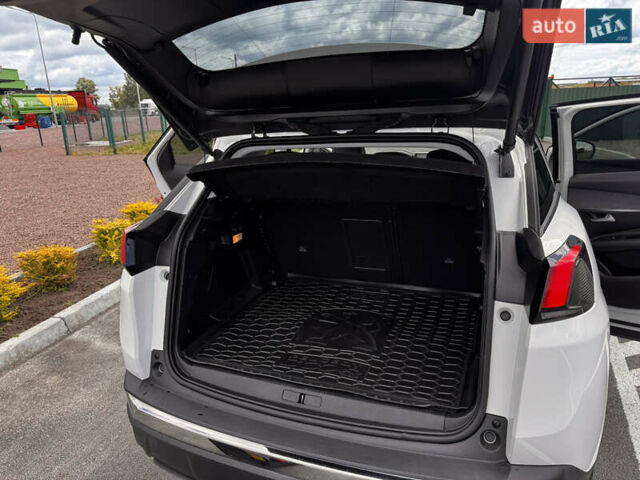 Белый Пежо 3008, объемом двигателя 1.6 л и пробегом 135 тыс. км за 21000 $, фото 30 на Automoto.ua