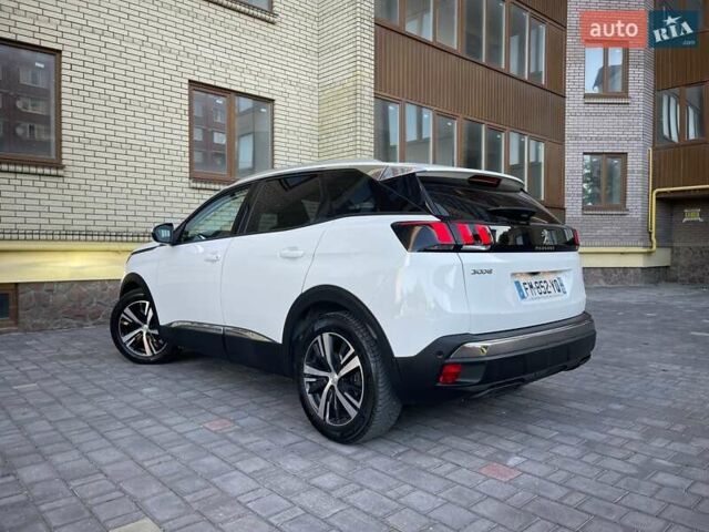 Белый Пежо 3008, объемом двигателя 1.5 л и пробегом 178 тыс. км за 21300 $, фото 10 на Automoto.ua