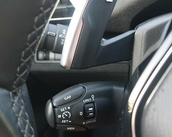 Білий Пежо 3008, об'ємом двигуна 1.5 л та пробігом 155 тис. км за 20750 $, фото 50 на Automoto.ua