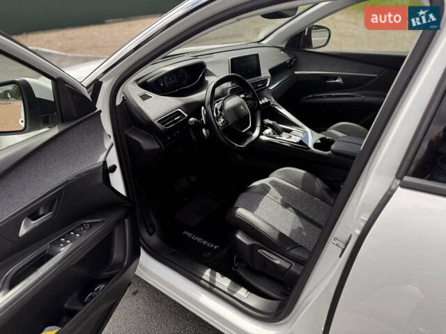 Белый Пежо 3008, объемом двигателя 1.6 л и пробегом 135 тыс. км за 21000 $, фото 54 на Automoto.ua