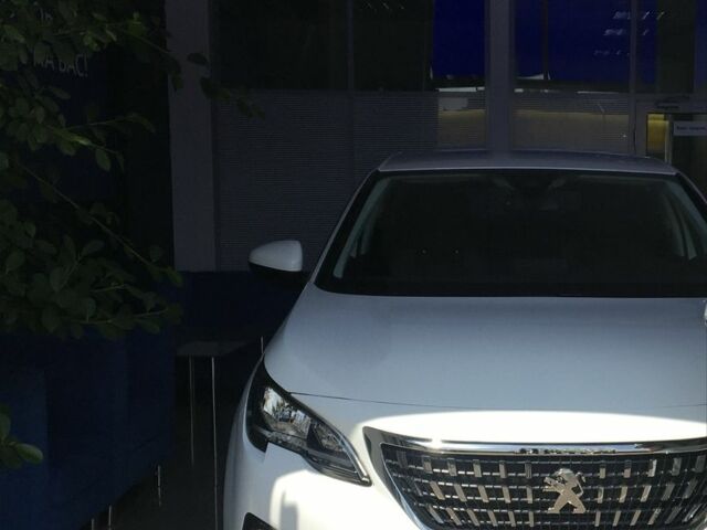 Белый Пежо 3008, объемом двигателя 0 л и пробегом 24 тыс. км за 27500 $, фото 1 на Automoto.ua