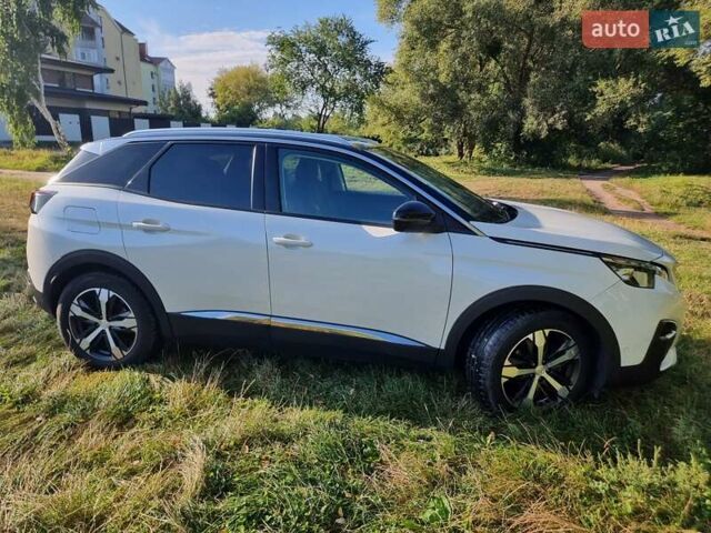 Белый Пежо 3008, объемом двигателя 2 л и пробегом 205 тыс. км за 21300 $, фото 3 на Automoto.ua