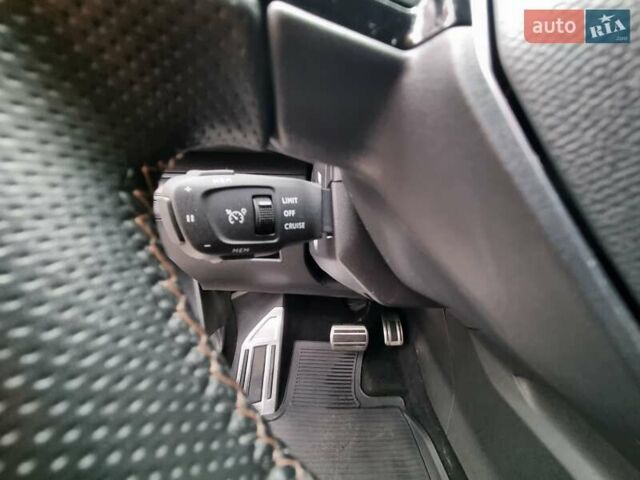 Белый Пежо 3008, объемом двигателя 2 л и пробегом 121 тыс. км за 26000 $, фото 21 на Automoto.ua