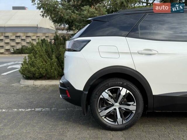 Белый Пежо 3008, объемом двигателя 2 л и пробегом 38 тыс. км за 29999 $, фото 24 на Automoto.ua