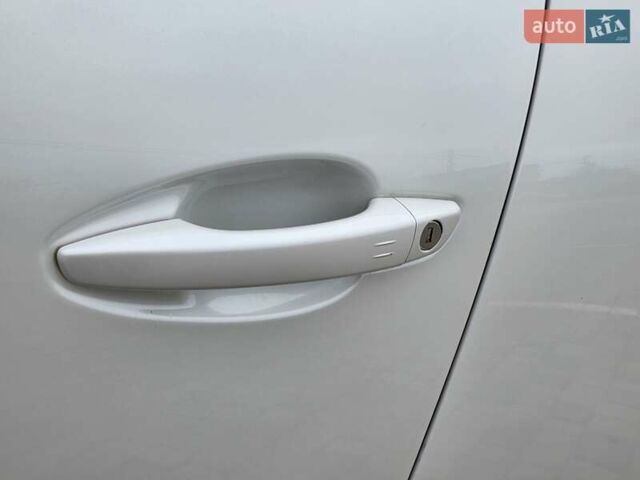 Белый Пежо 3008, объемом двигателя 1.5 л и пробегом 162 тыс. км за 21750 $, фото 42 на Automoto.ua