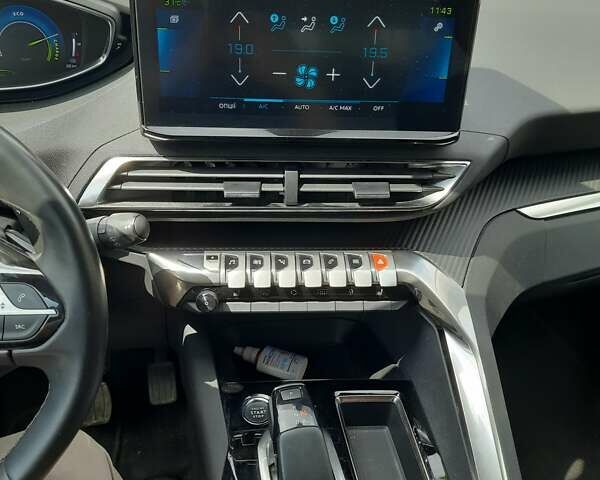 Белый Пежо 3008, объемом двигателя 1.6 л и пробегом 152 тыс. км за 26499 $, фото 12 на Automoto.ua