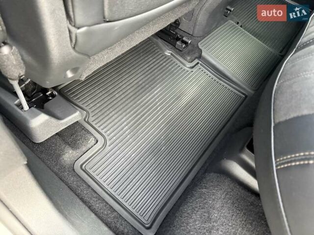 Белый Пежо 3008, объемом двигателя 2 л и пробегом 38 тыс. км за 29999 $, фото 55 на Automoto.ua