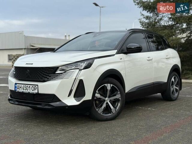 Белый Пежо 3008, объемом двигателя 2 л и пробегом 38 тыс. км за 29999 $, фото 4 на Automoto.ua