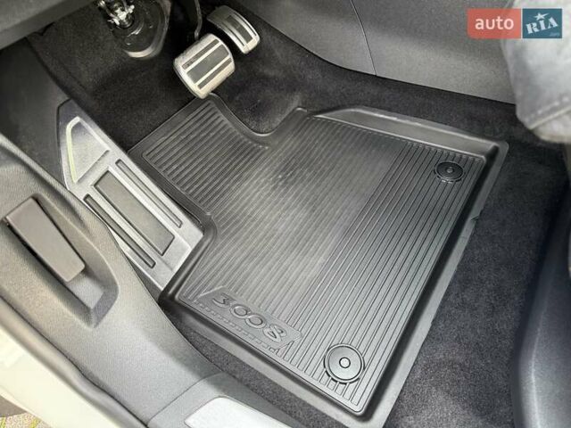 Белый Пежо 3008, объемом двигателя 2 л и пробегом 38 тыс. км за 29999 $, фото 39 на Automoto.ua