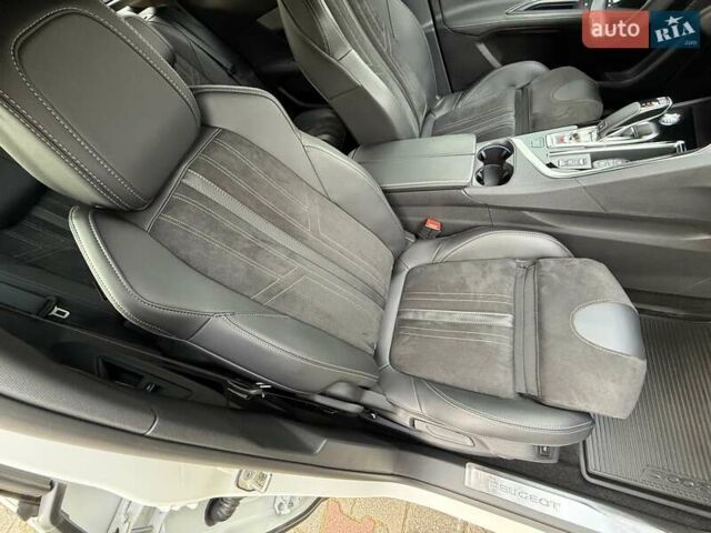 Белый Пежо 3008, объемом двигателя 2 л и пробегом 38 тыс. км за 29999 $, фото 66 на Automoto.ua