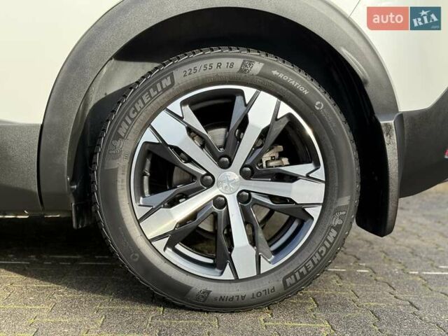 Белый Пежо 3008, объемом двигателя 2 л и пробегом 38 тыс. км за 29999 $, фото 11 на Automoto.ua