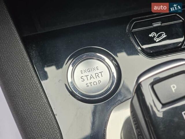 Белый Пежо 3008, объемом двигателя 1.5 л и пробегом 162 тыс. км за 21750 $, фото 92 на Automoto.ua