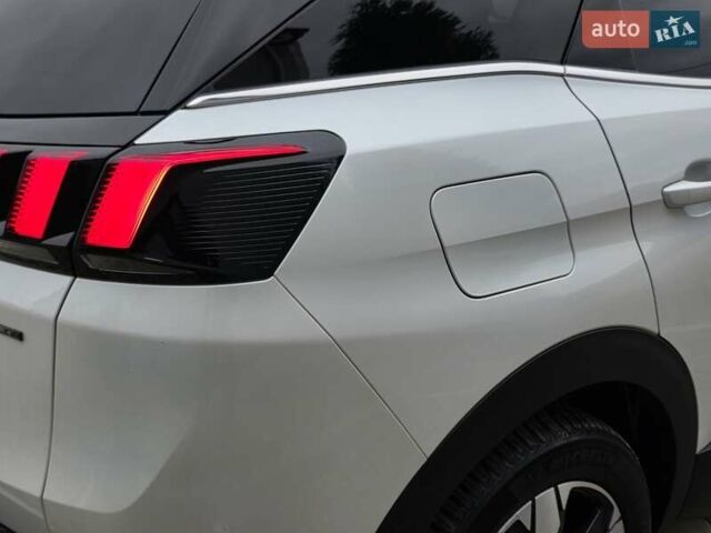 Белый Пежо 3008, объемом двигателя 1.5 л и пробегом 162 тыс. км за 21750 $, фото 46 на Automoto.ua