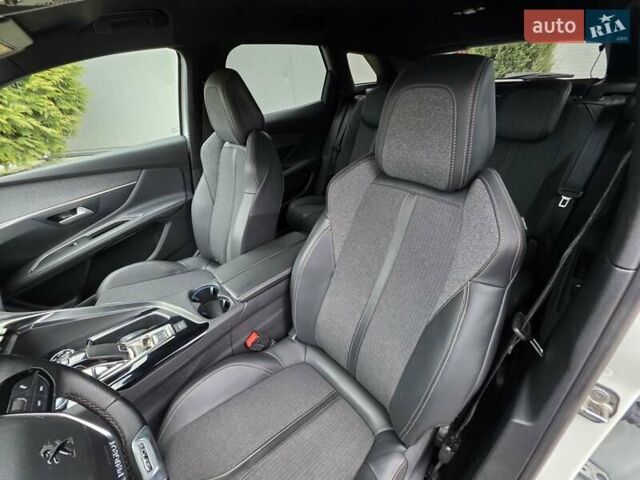 Белый Пежо 3008, объемом двигателя 1.5 л и пробегом 162 тыс. км за 21750 $, фото 81 на Automoto.ua