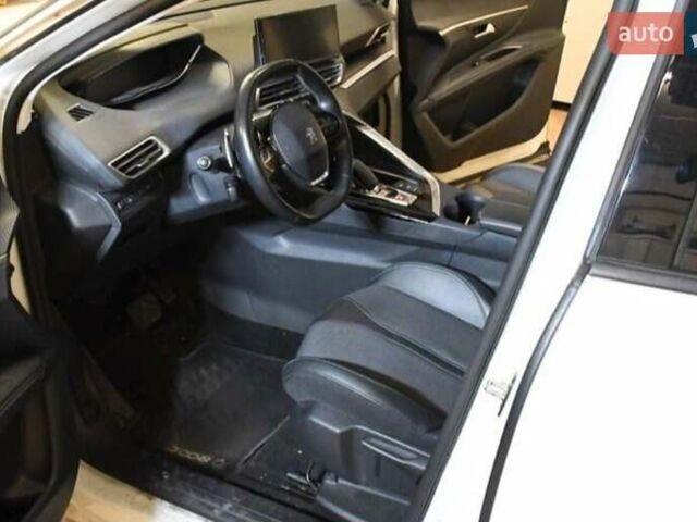 Белый Пежо 3008, объемом двигателя 1.6 л и пробегом 152 тыс. км за 26499 $, фото 11 на Automoto.ua