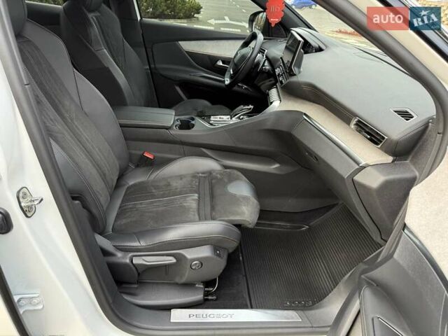 Белый Пежо 3008, объемом двигателя 2 л и пробегом 38 тыс. км за 29999 $, фото 64 на Automoto.ua