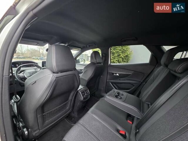 Белый Пежо 3008, объемом двигателя 1.5 л и пробегом 162 тыс. км за 21750 $, фото 70 на Automoto.ua