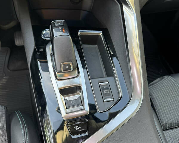 Белый Пежо 3008, объемом двигателя 2 л и пробегом 80 тыс. км за 29000 $, фото 13 на Automoto.ua