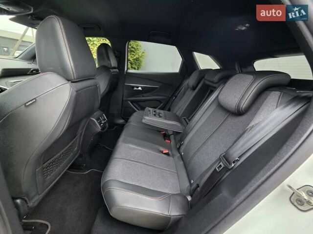 Белый Пежо 3008, объемом двигателя 1.5 л и пробегом 162 тыс. км за 21750 $, фото 74 на Automoto.ua