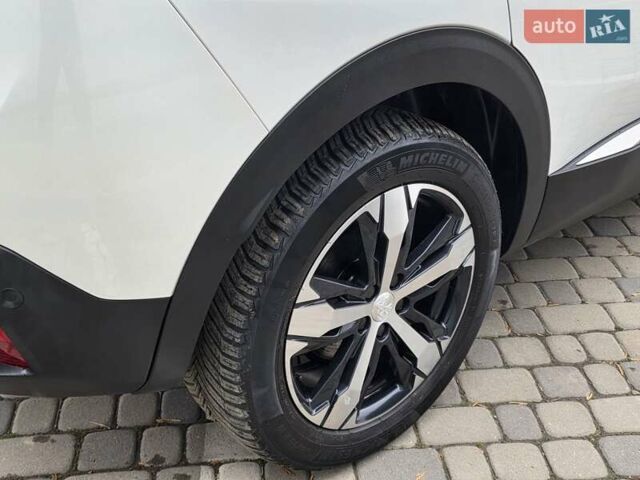 Белый Пежо 3008, объемом двигателя 1.5 л и пробегом 162 тыс. км за 21750 $, фото 47 на Automoto.ua