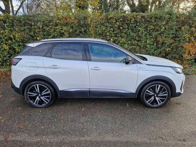 Белый Пежо 3008, объемом двигателя 1.6 л и пробегом 21 тыс. км за 18500 $, фото 4 на Automoto.ua