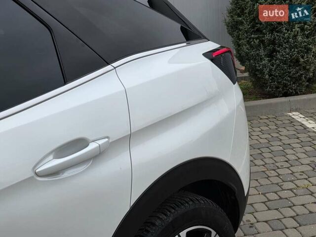Белый Пежо 3008, объемом двигателя 1.5 л и пробегом 162 тыс. км за 21750 $, фото 38 на Automoto.ua