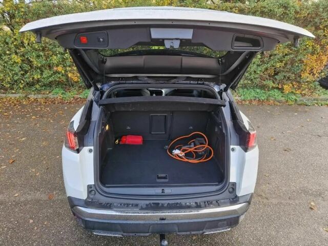 Белый Пежо 3008, объемом двигателя 1.6 л и пробегом 21 тыс. км за 18500 $, фото 11 на Automoto.ua