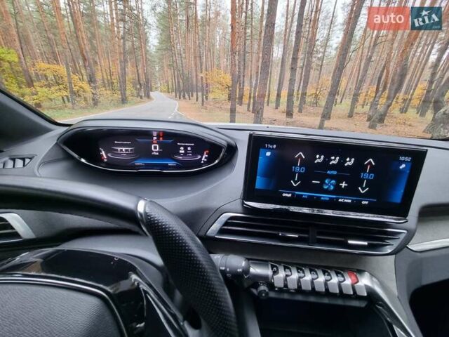 Белый Пежо 3008, объемом двигателя 2 л и пробегом 121 тыс. км за 26000 $, фото 18 на Automoto.ua