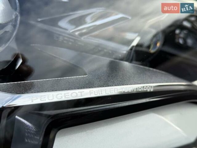 Белый Пежо 3008, объемом двигателя 2 л и пробегом 38 тыс. км за 29999 $, фото 34 на Automoto.ua