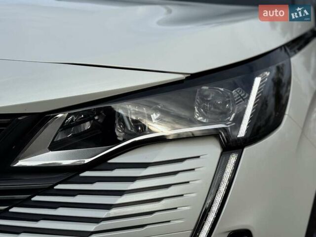 Белый Пежо 3008, объемом двигателя 2 л и пробегом 38 тыс. км за 29999 $, фото 36 на Automoto.ua