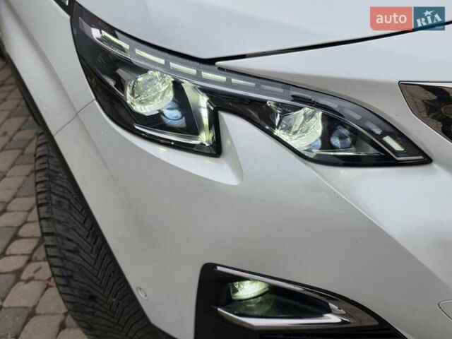 Белый Пежо 3008, объемом двигателя 1.5 л и пробегом 162 тыс. км за 21750 $, фото 53 на Automoto.ua