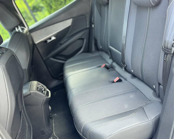 Белый Пежо 3008, объемом двигателя 2 л и пробегом 60 тыс. км за 32000 $, фото 14 на Automoto.ua