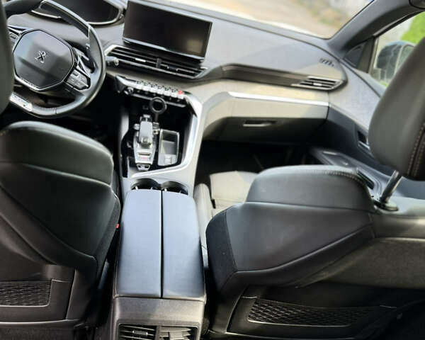 Белый Пежо 3008, объемом двигателя 2 л и пробегом 60 тыс. км за 32000 $, фото 11 на Automoto.ua