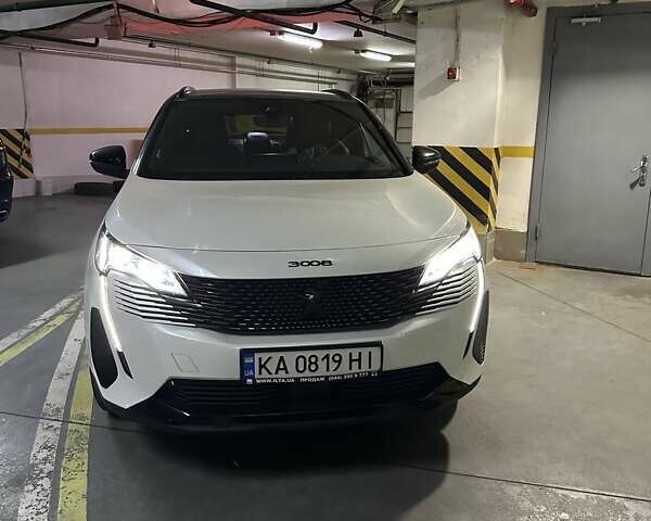 Білий Пежо 3008, об'ємом двигуна 2 л та пробігом 13 тис. км за 35000 $, фото 2 на Automoto.ua